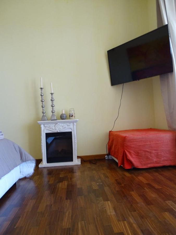 Bed and Breakfast Casa Dell'Aura К'яварі Екстер'єр фото
